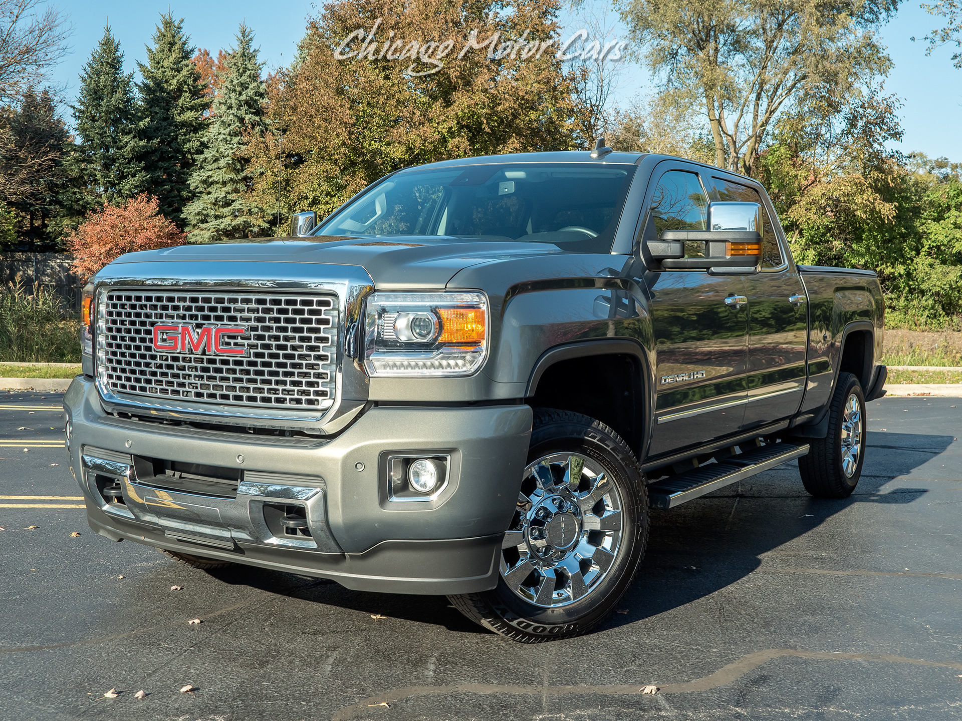 2017 GMC Sierra 2500HD Denali Crew Cab 4x4 **MSRP $60,595** - Inventory