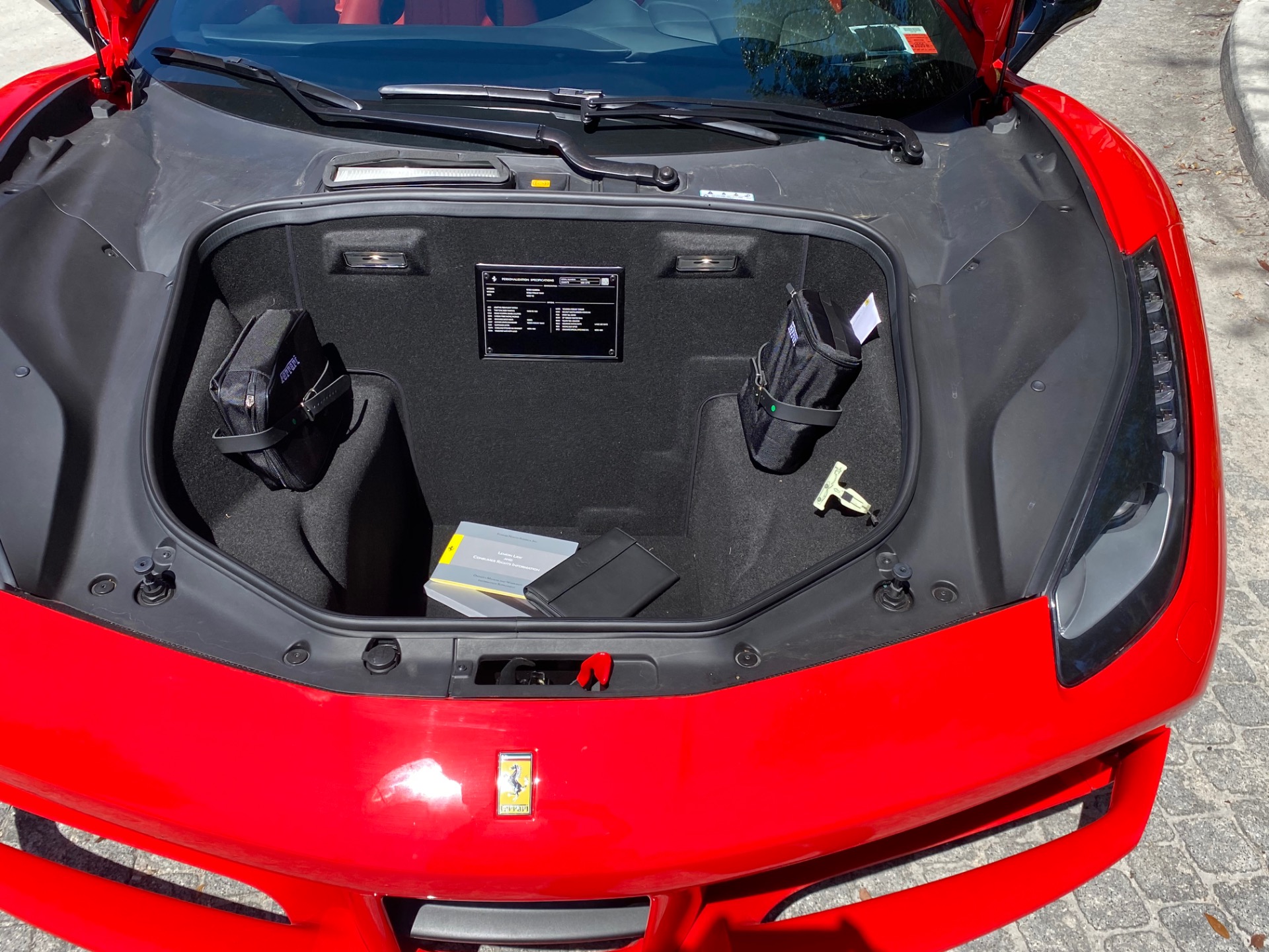 2017 Ferrari 488 GTB Coupe LOADED! CARBON FIBER RACING PACKAGE! CARBON