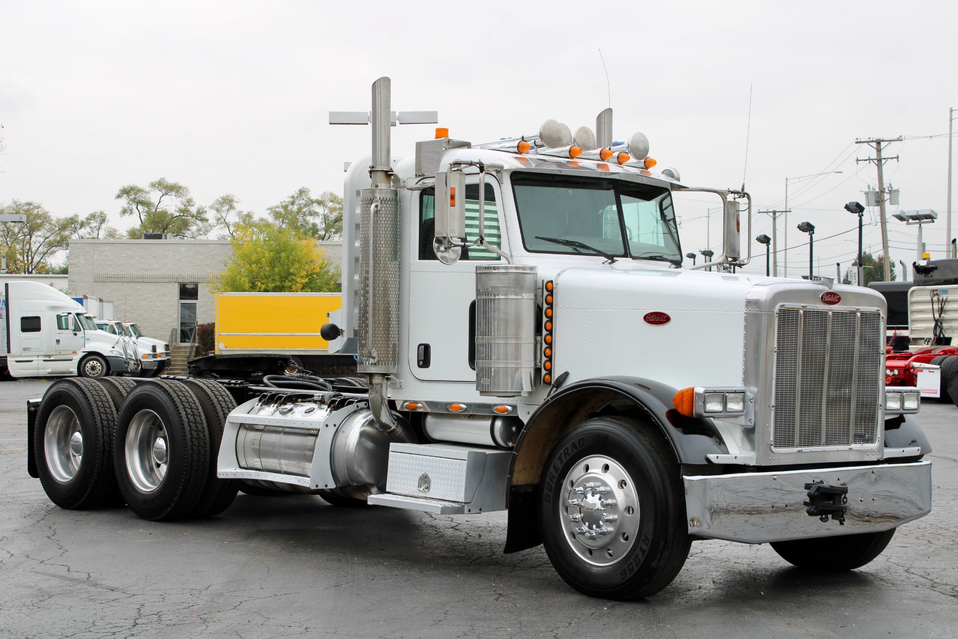 2006 Peterbilt 379 Day Cab - C15 ACERT - 550 Horsepower-Double Frame ...